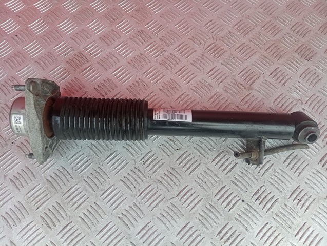 Задний левый амортизатор 33526851763 BMW