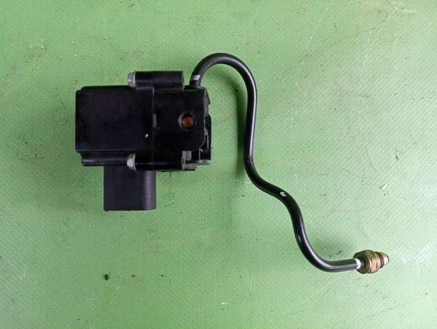 Компрессор подкачки амортизаторов 37206875177 BMW