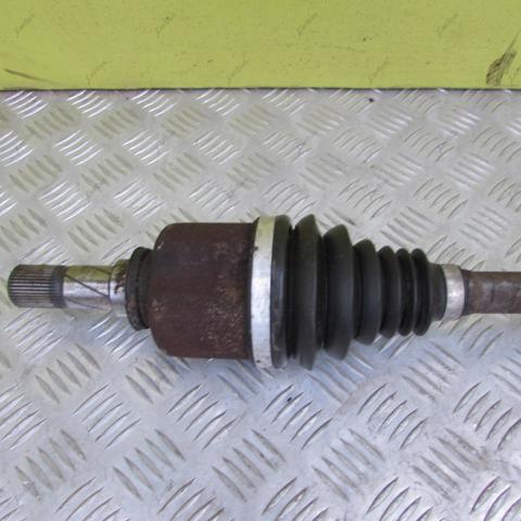 RENAULT 391013827R Полуось (привод) передняя левая в наличии Кривой Рог