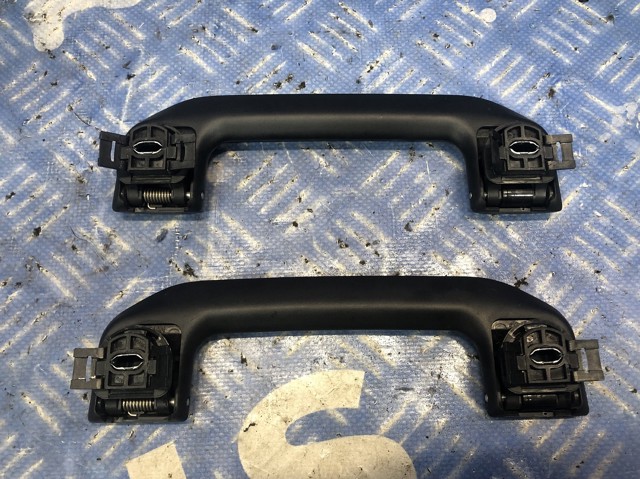 VOLVO 39838197 Ручка крыши салона в наличии Кривой Рог