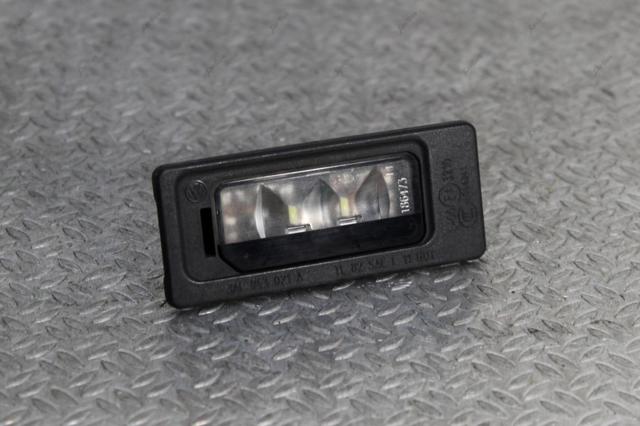 Фонарь освещения номера 3AF943021A VAG