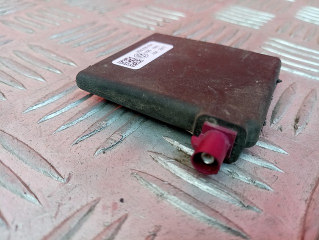 VAG 3G9035534 Антенна GPS в наличии Черкассы