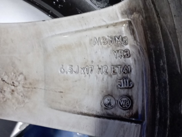 3V0601025A8Z8 VAG Диски колесные купить в Хмельницкий