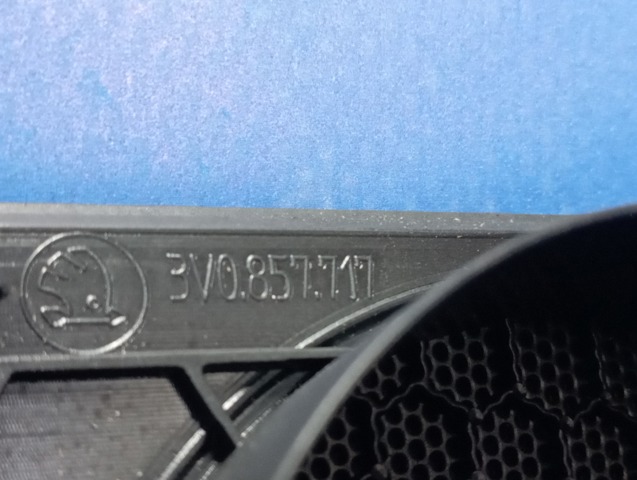 VAG 3V0857717 в наличии Житомир