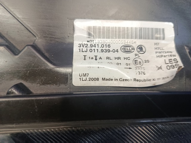VAG 3V2941016 Фара правая в наличии Кривой Рог