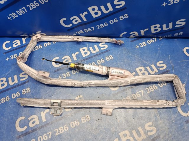Шторка боковая правая 3V9880742D VAG