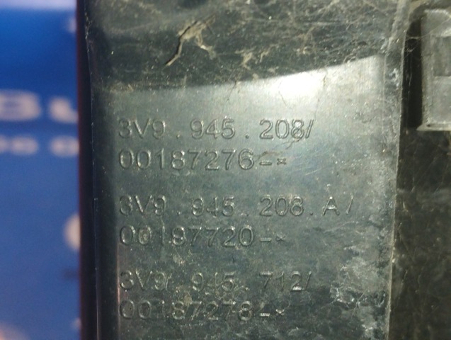 3V9945208 Фонарь задний правый внешний купить Киев