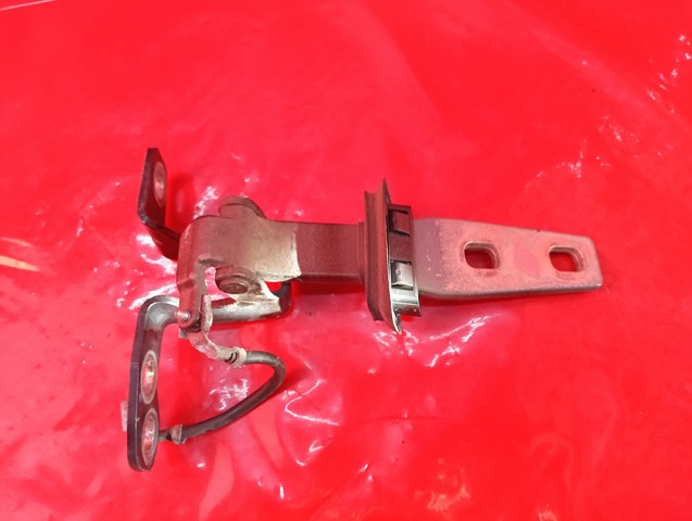 41627298703 BMW Петля крышки багажника купить в Черкассы