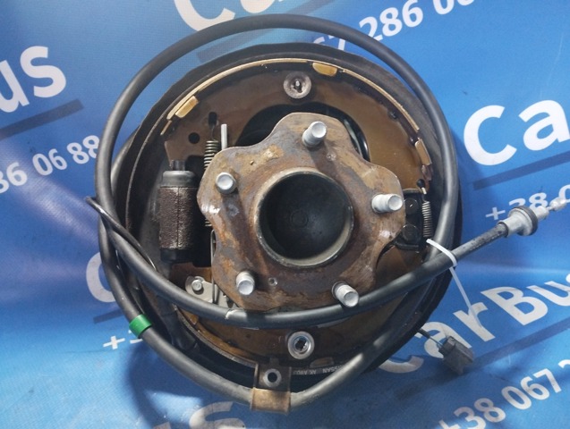 Ступица задняя 432021KA0A NISSAN
