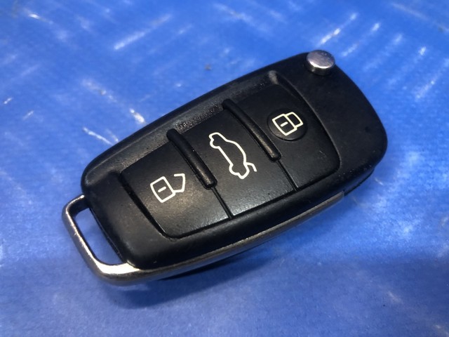 VAG 4F0837220AK в наличии Ирпень