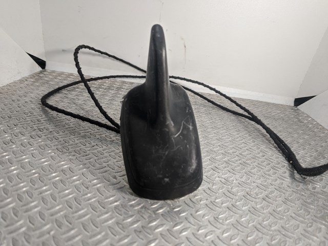 Антенна 4L0035503B VAG
