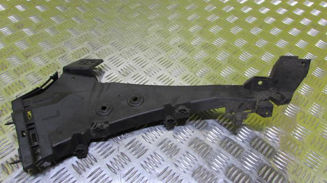 Направляющая переднего бампера, левая 4L0807283 VAG