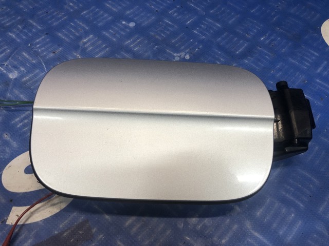 Горловина бензобака 4L0809999A VAG