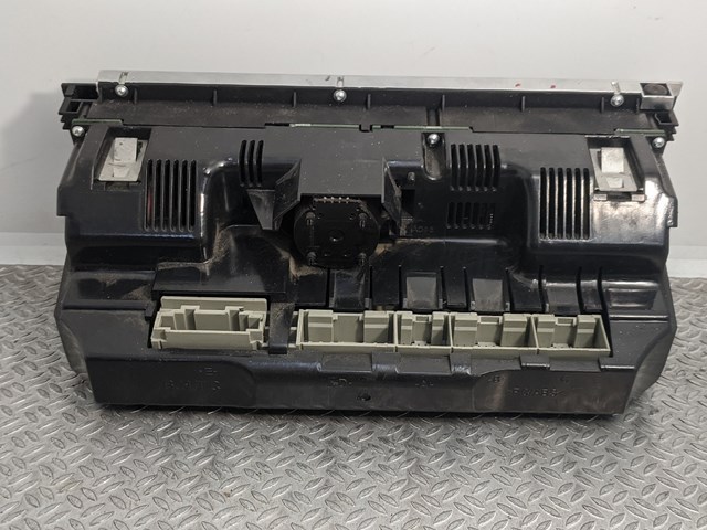 4L0820043AH Блок управления кондиционером купить Черновцы