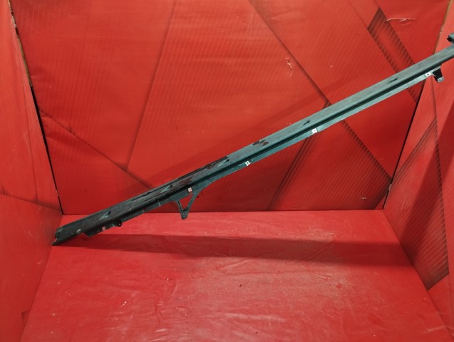 4M0825212G Защита днища правая купить Житомир
