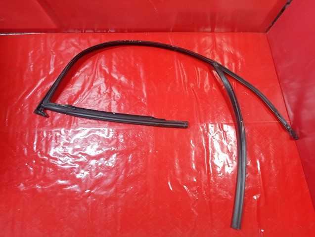 4M0837432 VAG купить в Полтава