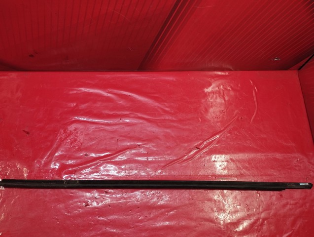 4M0853284 VAG купить в Чернигов