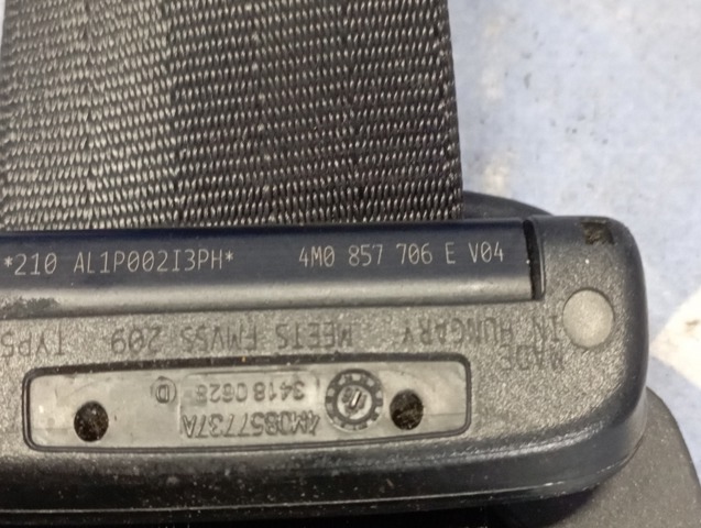 4M0857706E Ремень безопасности передний правый купить Черкассы