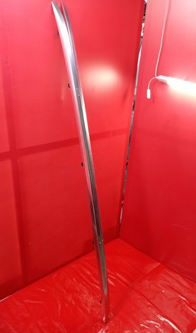 VAG 4M0860022C Рейлинг крыши правый в наличии Каменское