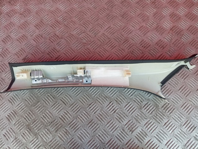 4M0867234FK23 VAG Обшивка стойки кузова внутренняя передняя правая купить в Павлоград