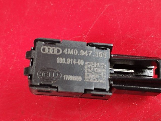 4M0947356 VAG купить в Ровно
