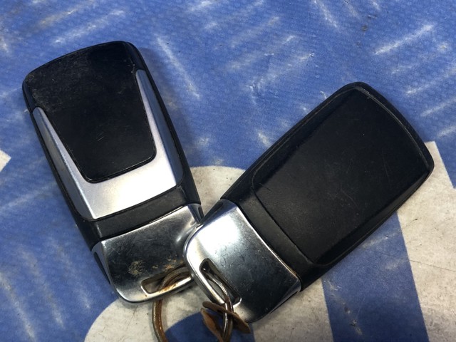 VAG 4M0959754AA в наличии Черкассы