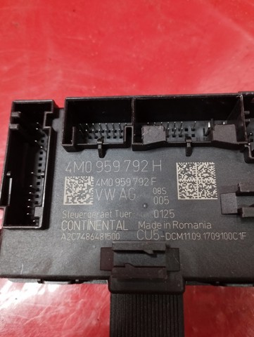 VAG 4M0959792H Блок комфорта передней двери в наличии Ирпень