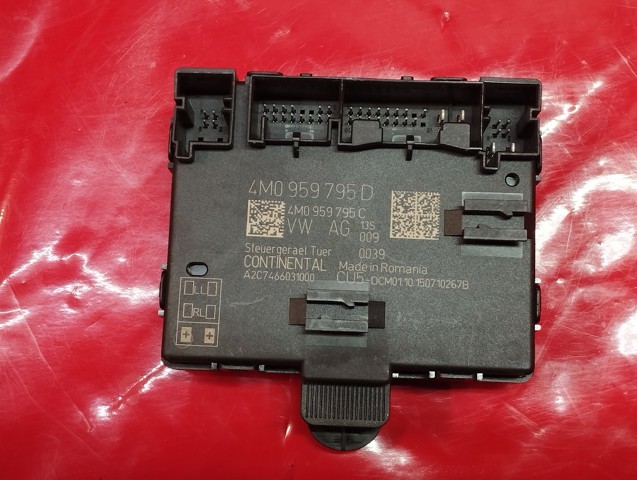 Блок комфорта задней двери 4M0959795G VAG