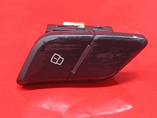 Кнопка центрального замка 4M0962108B5PR VAG