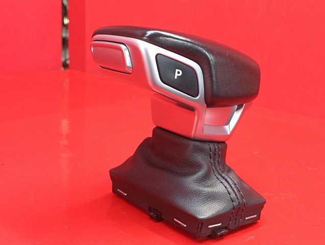 4M1713140G VAG Рукоятка рычага КПП купить в Ужгород