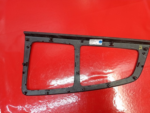4M1863321CRQ8 VAG купить в Украина