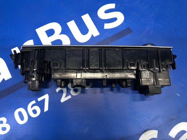 4N0959673F VAG Блок кнопок центральной консоли купить в Черкассы