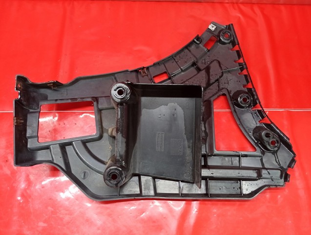 BMW 51127210078 Кронштейн бампера заднего внешний правый в наличии Полтава