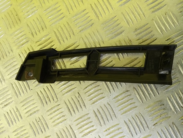 51127226937 BMW Кронштейн бампера переднего левый купить в Харьков
