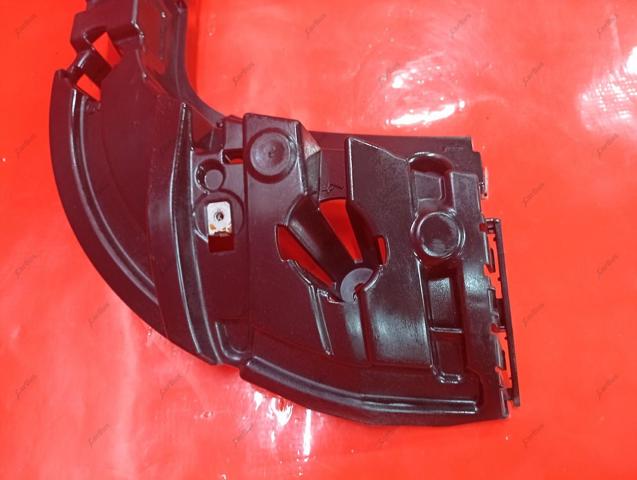 BMW 51127239884 Кронштейн бампера заднего правый в наличии Винница