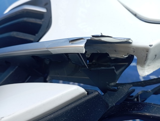 Защитная губа бампера переднего 51127421792 BMW
