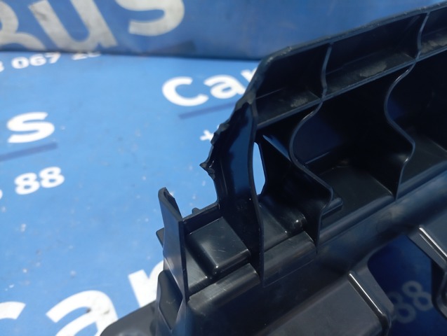 Кронштейн бампера заднего 51128069250 BMW