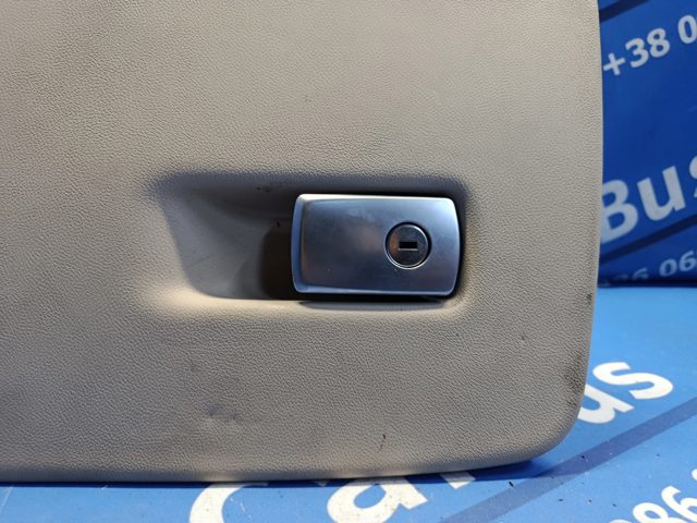 BMW 51169472465 Крышка перчаточного ящика (бардачка) в наличии Львов