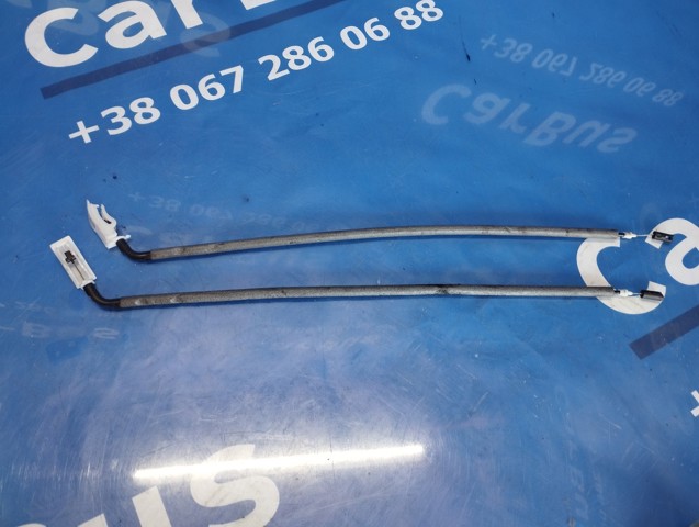 Трос замка двери передней правой 51217259827 BMW