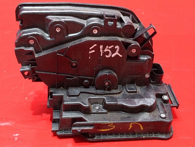Замок задней двери, левой 51227281943 BMW