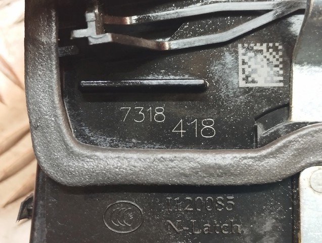 51227318418 BMW Замок двери задней правой купить в Украина