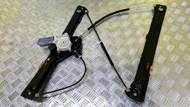 Стеклоподъемник передней правой двери 51337286484 BMW