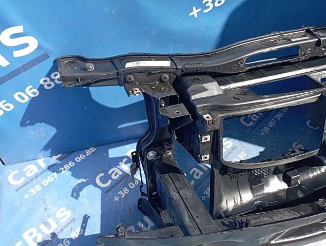 51647058594 BMW Рамка радиатора купить в Черновцы