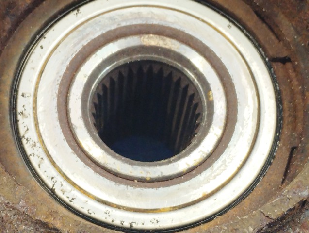 HYUNDAI 517162Y000 Цапфа передняя правая в наличии Запорожье
