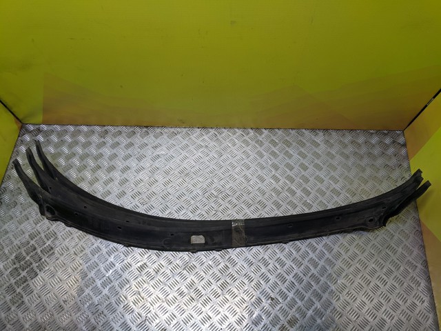 Жабо 51717151969 BMW