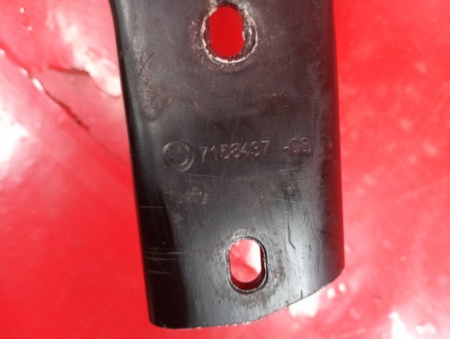 BMW 51717158437 Накладка передней панели (суппорта радиатора) верхняя в наличии Днепр