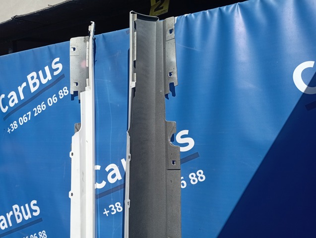 BMW 51777173919 Клипса крепления накладок порогов в наличии Хмельницкий