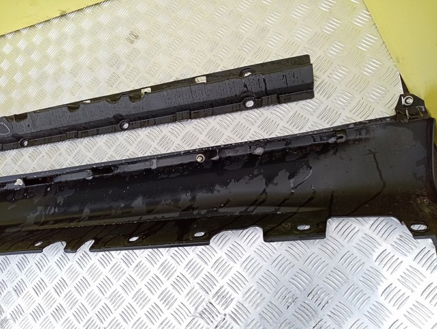 51777191242 Накладка (молдинг) порога наружная правая купить Чернигов