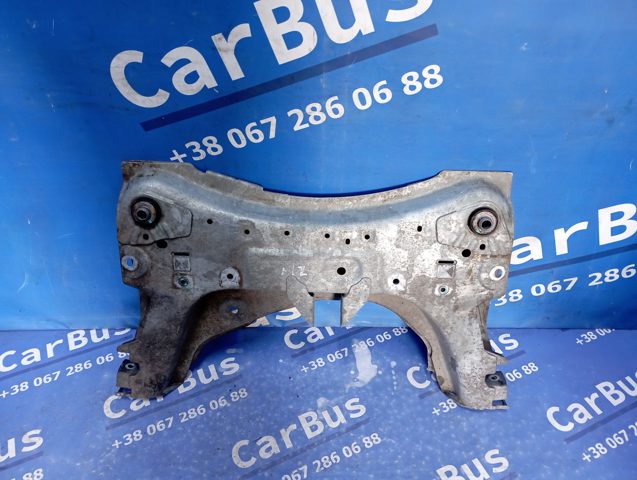 Поперечина передней подвески 544013507R RENAULT