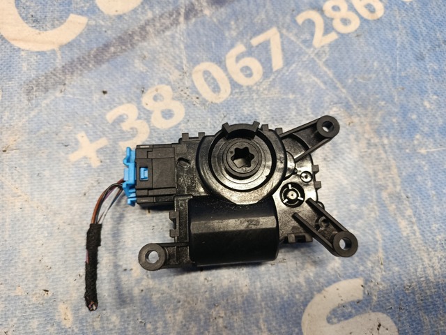5WA907511C VAG Привод заслонки печки купить в Николаев